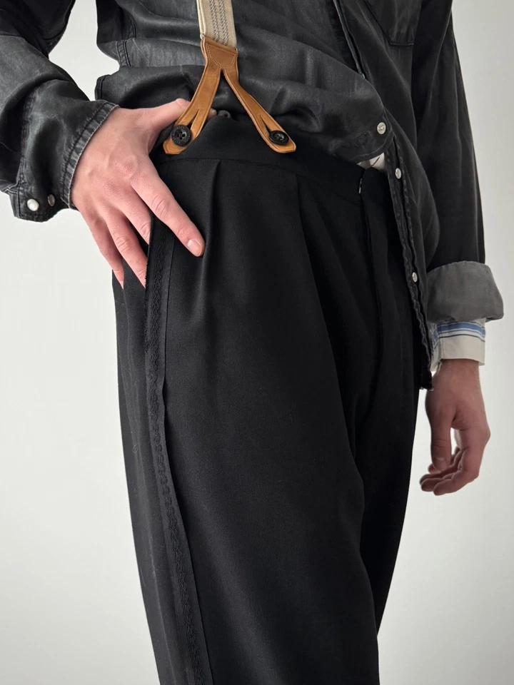 Pantalones de lana negros de esmoquin británicos vintage de los años 40 'Peter Robinson' Foto 2 de 4