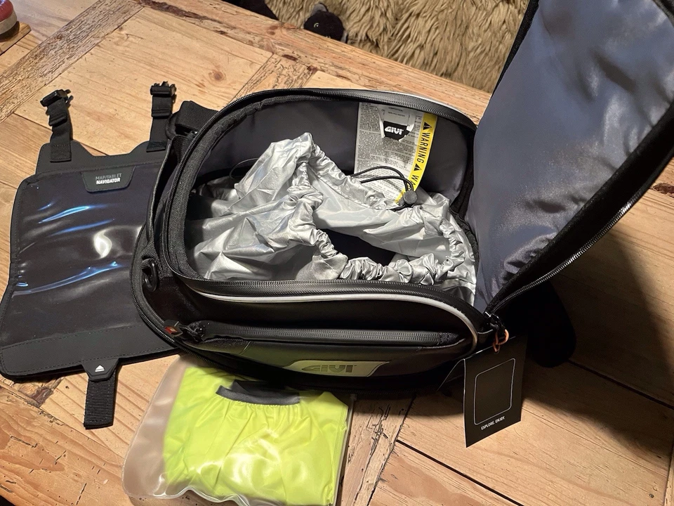 neuer Tankrucksack GIVI XS307 Tanklock - UVP 149€ - Bild 3 von 4