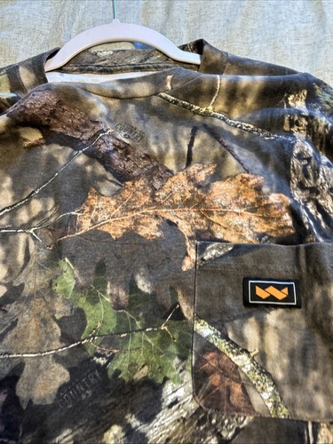 Walls Outdoor Goods Camo T-Shirt Men’s Size Large Long Sleeve Camouflage - Picture 8 of 9