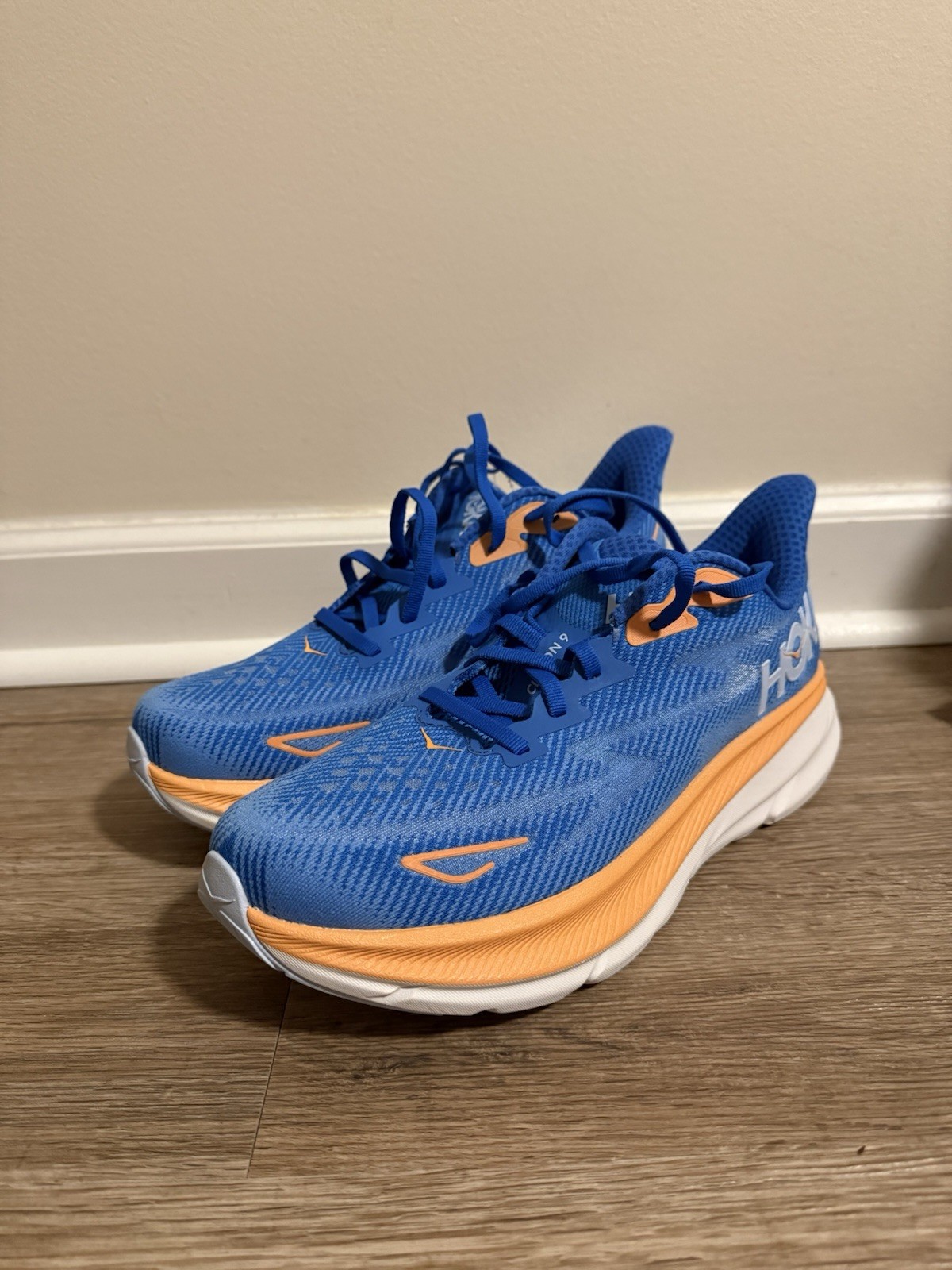 Hoka One One BONDI 8 Mens Costal Sky/vibrant Orange Blue Sz - 9