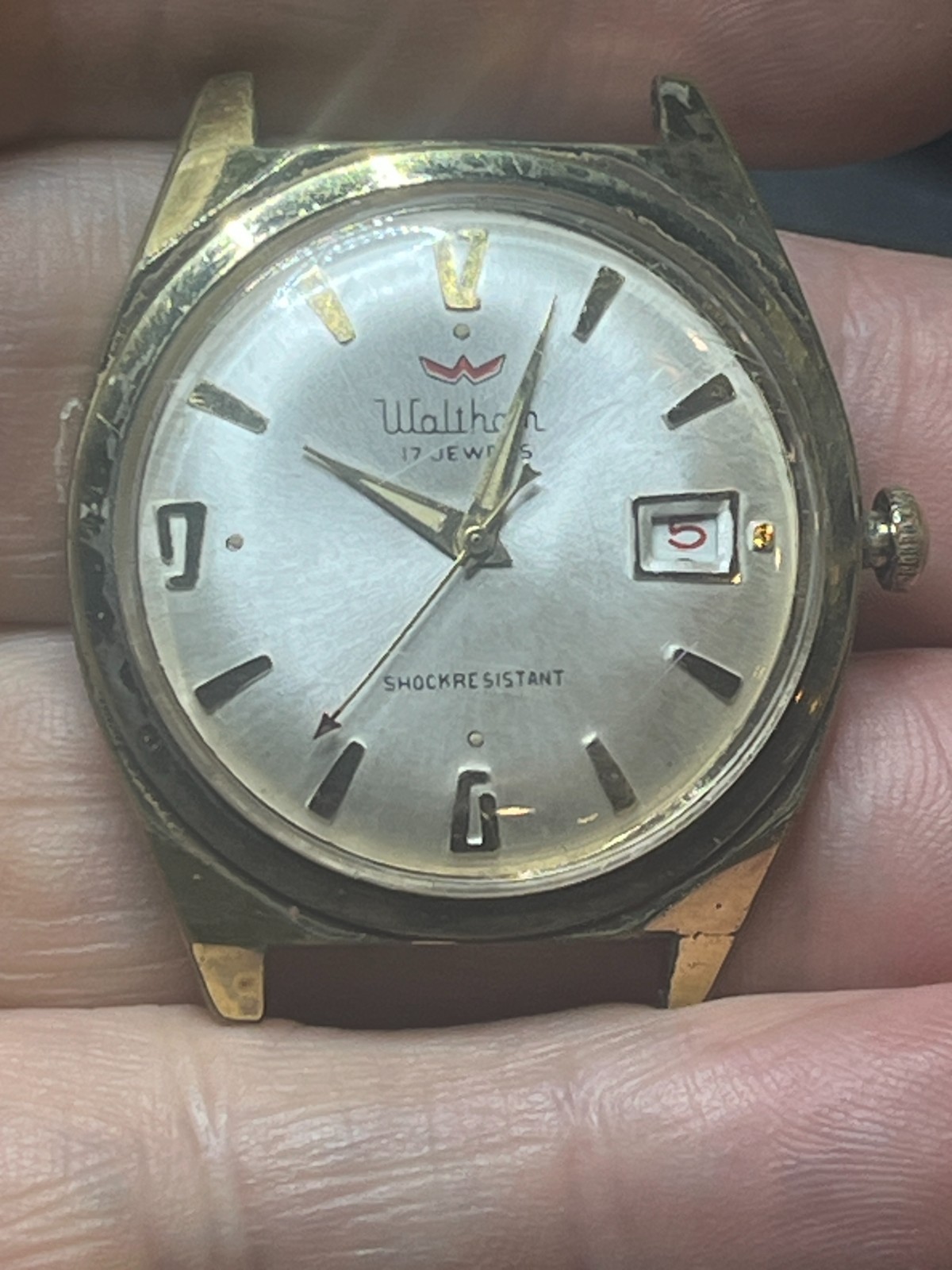 Vintage Waltham 17 Jewel Swiss Made Men’s Wristwatch – Ticks, For Repair/Project