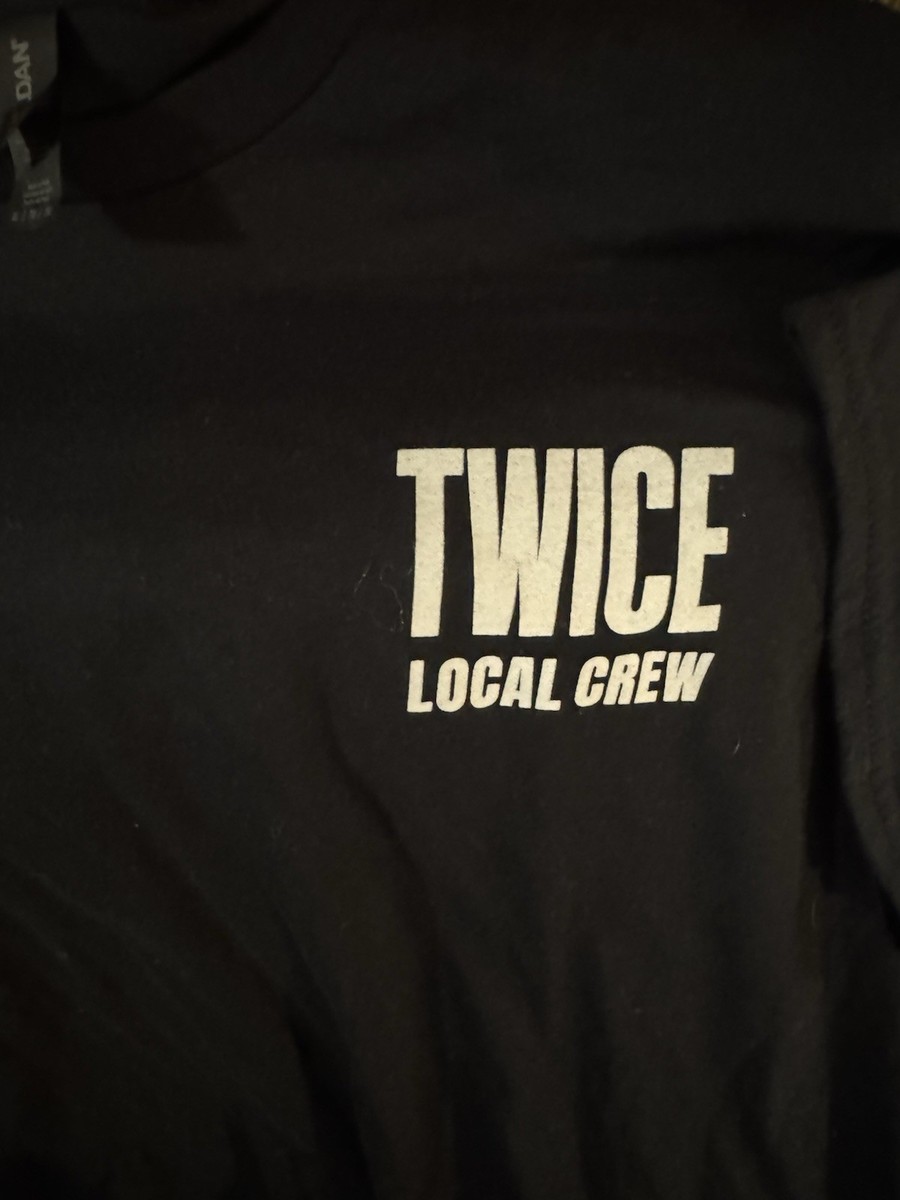 Twice Crew Shirt Black🐈‍⬛ Never Worn 트와이스 Gildan XL Never