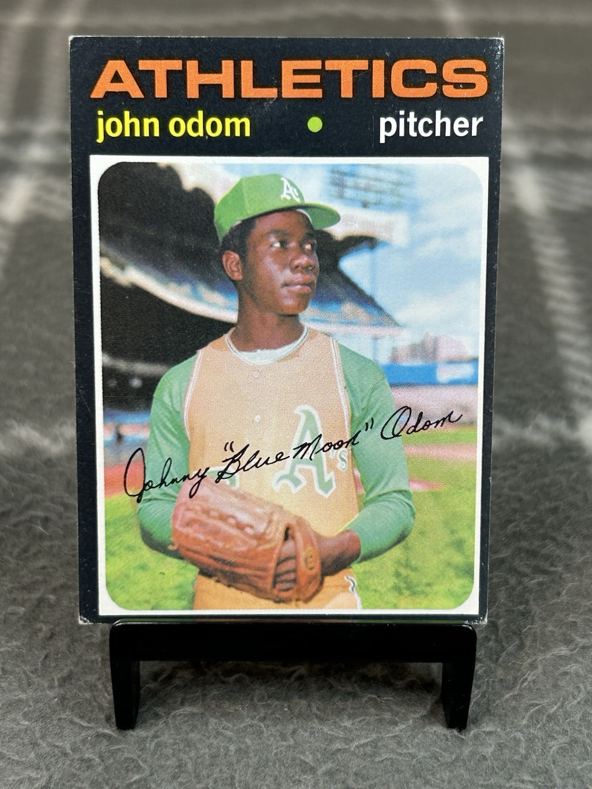 1971 Topps John “Blue Moon” Odom #523 Oakland Athletics