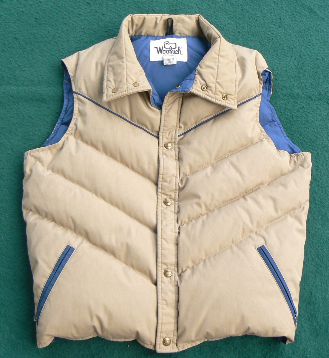 Vintage Woolrich Down Puffer Vest Men's M Tan and Blue Brass Vintage Woolrich Down Puffer Vest Men's M Tan and Blue Brass