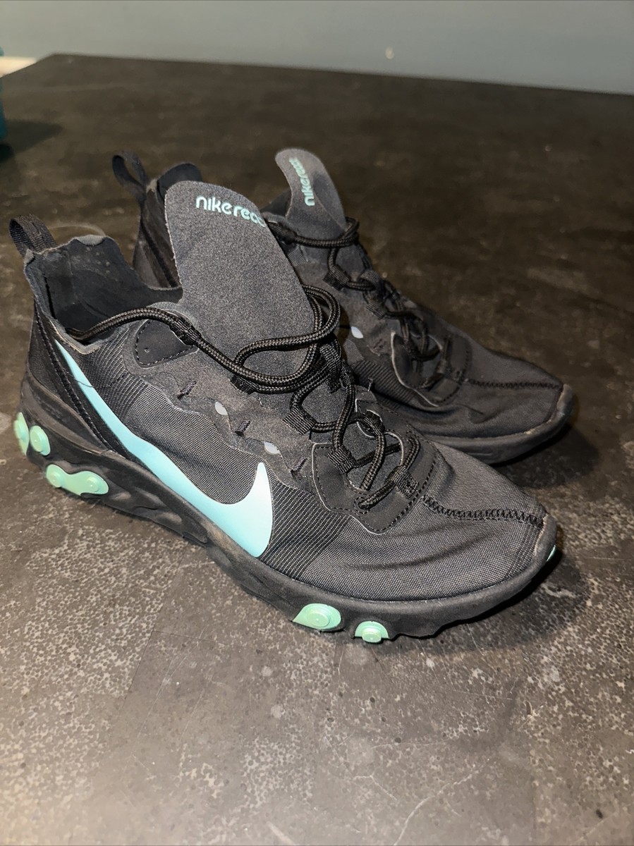 Women’s Size 7Nike React Element 87