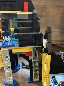 LEGO The Ninjago Movie: 70631 Garmadon's Volcano Lair SOME PIECES ARE MISSING