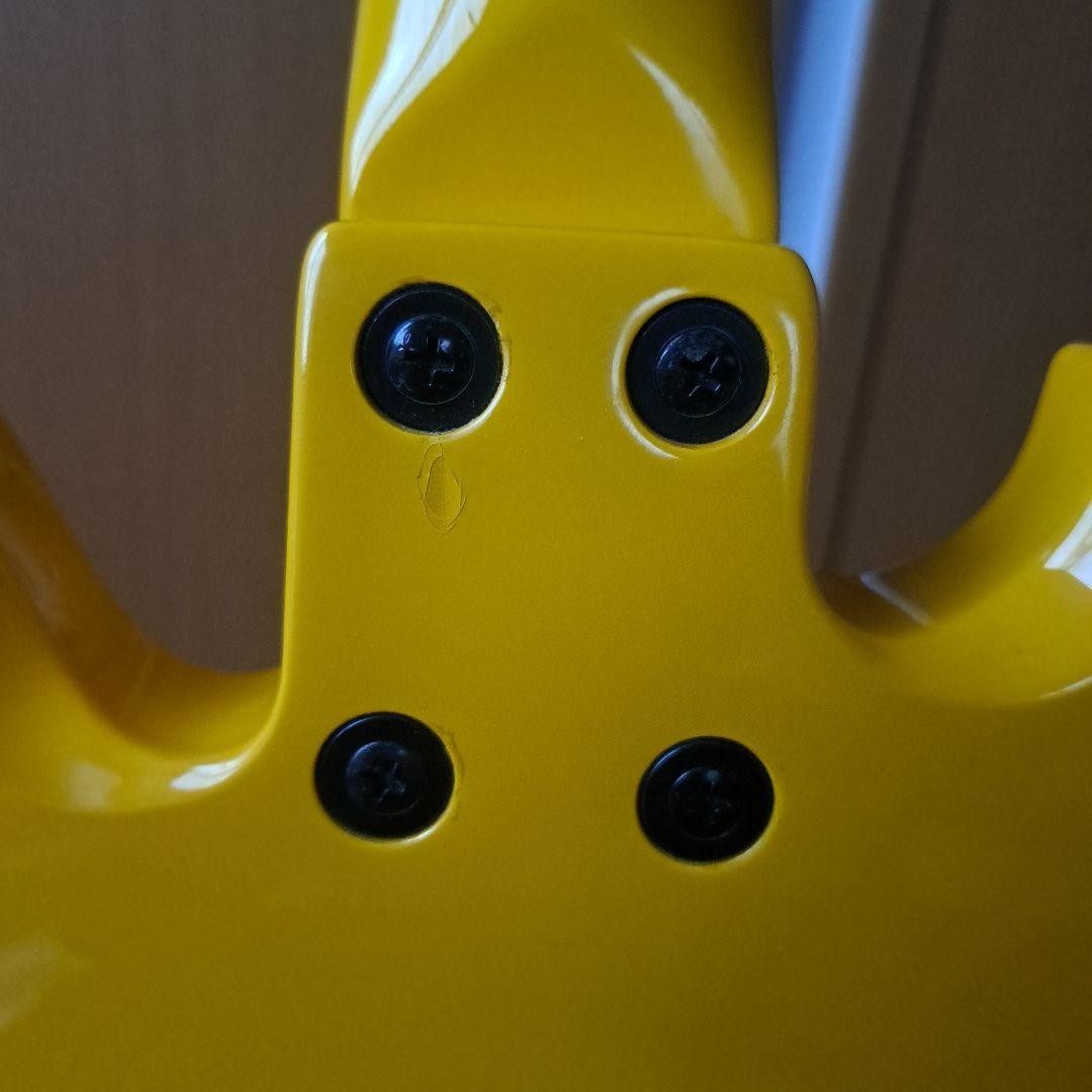hide Yellow Heart Jr Mini Guitar X Hide Signature Hide | eBay