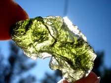 24 carats 28x15x11m MOLDAVITE from Czech Republic from impact COA