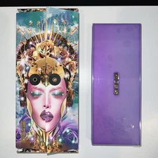 PAT McGRATH LABS Mothership XII: Petalmorphosis Eyeshadow Palette Purple case