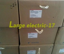 One New Yaskawa CIMR-LB4A0039 Inverter CIMRLB4A0039 Expedited Shipping