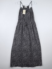 Universal Thread Black And White Floral Dress Size Small