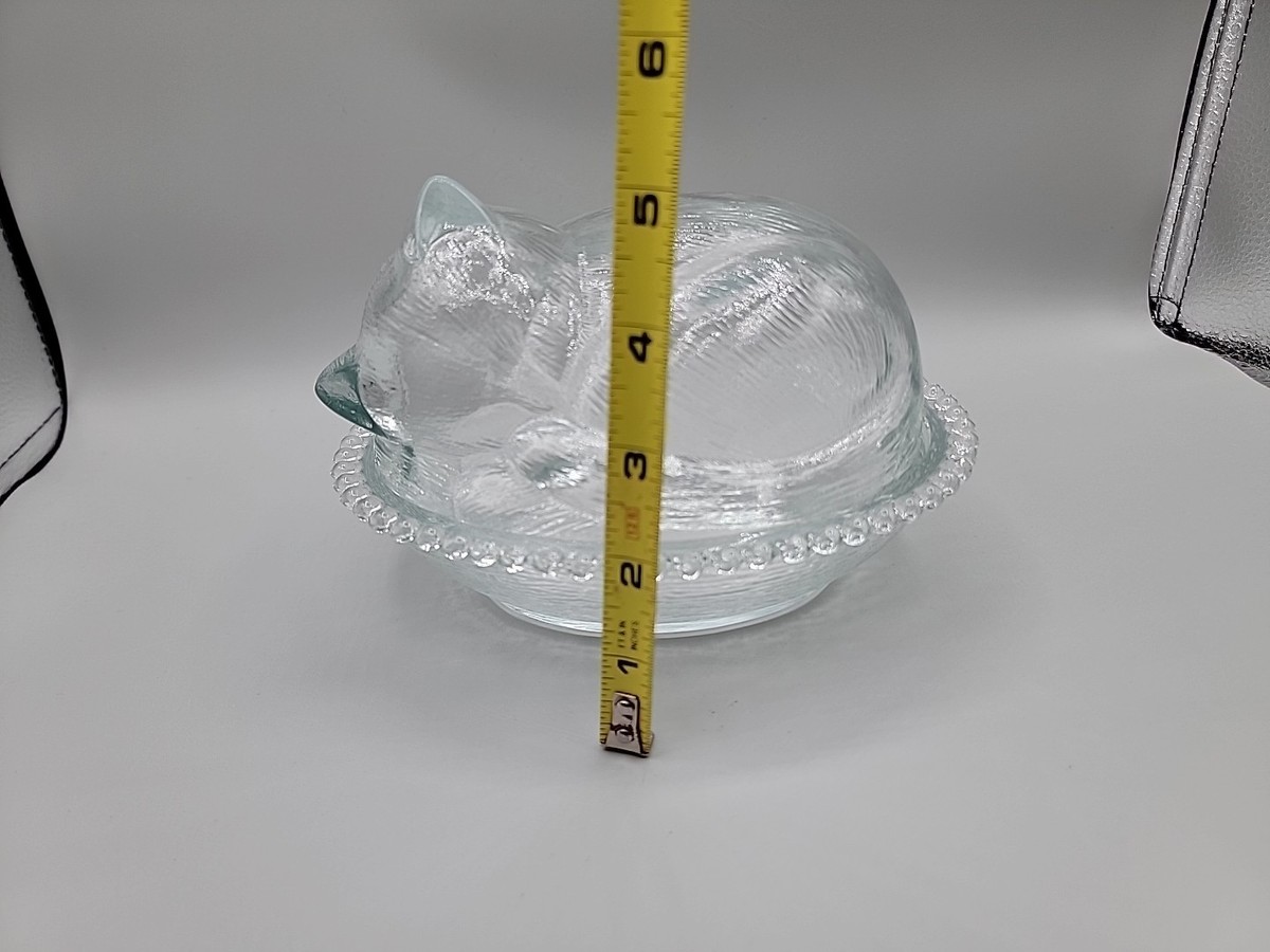 Cat On Nest Confections Indiana Glass KITTEN CANDY BOX