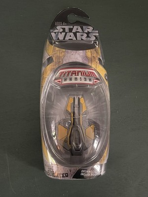 Jedi Starfighter w/ R2D2 Star Wars Titanium Series Die Cast Vehicle Ship 2005