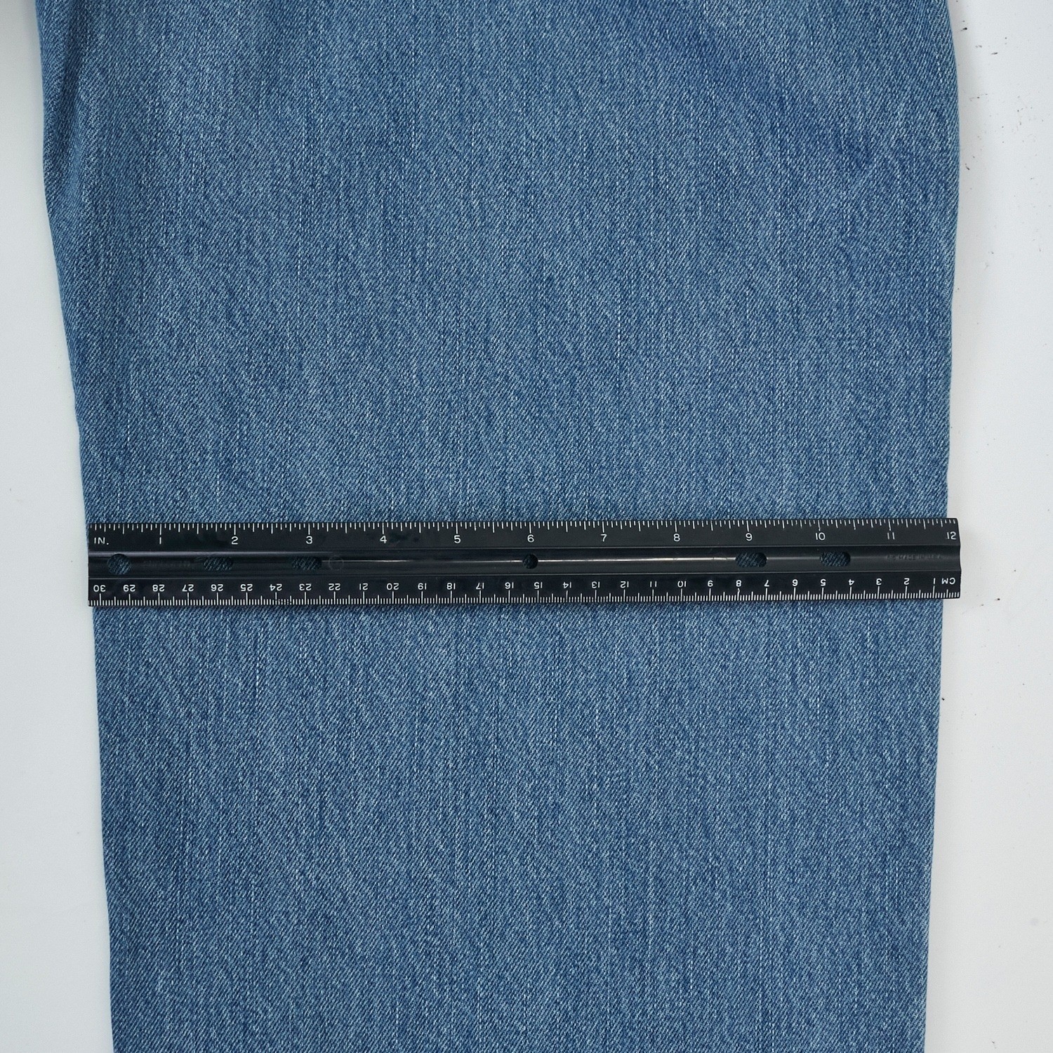 Levis 550 Men's 44x32 Relaxed Fit Tapered Leg Stonewashed Blue Denim FITS 43x31