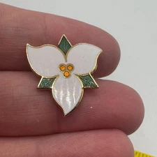 Vintage Trillium Flower Enamel Lapel Pin White Gold Ontario Canada Provincial