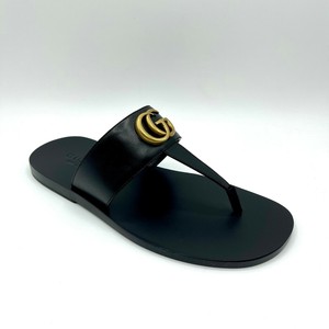 gucci gg logo flip flop