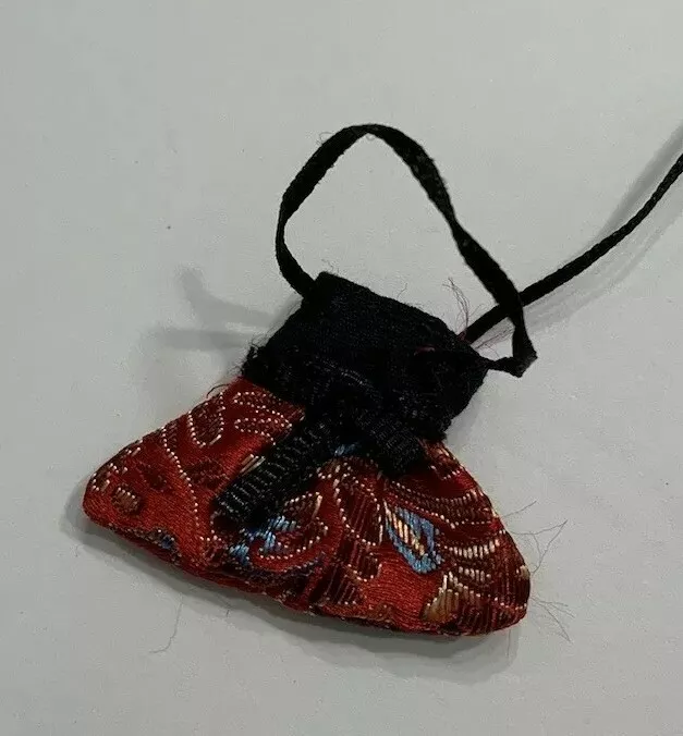 BOLSO BOLSO BRATZ DANA OOH LA LA PARIS 2005 ROJO NEGRO ORO CLUTCH MUÑECA ACCESORIOS Foto 2 de 3