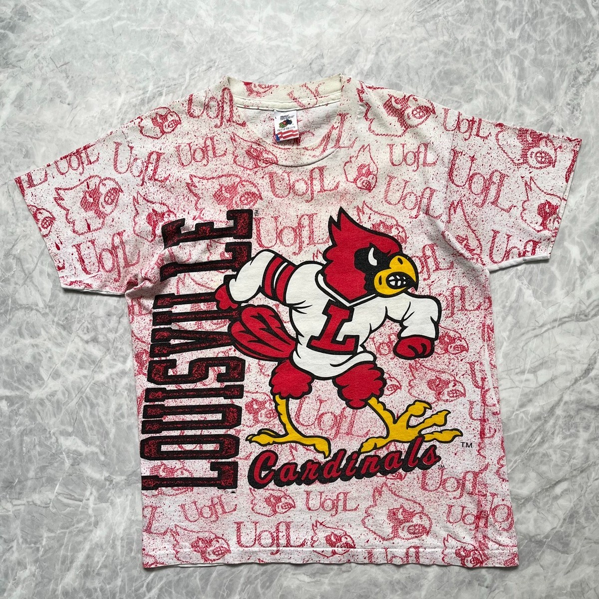 VTG 90s NCAA LOUISVILLE CARDINALS AOP ALL OVER PRINT T-SHIRT MADE
