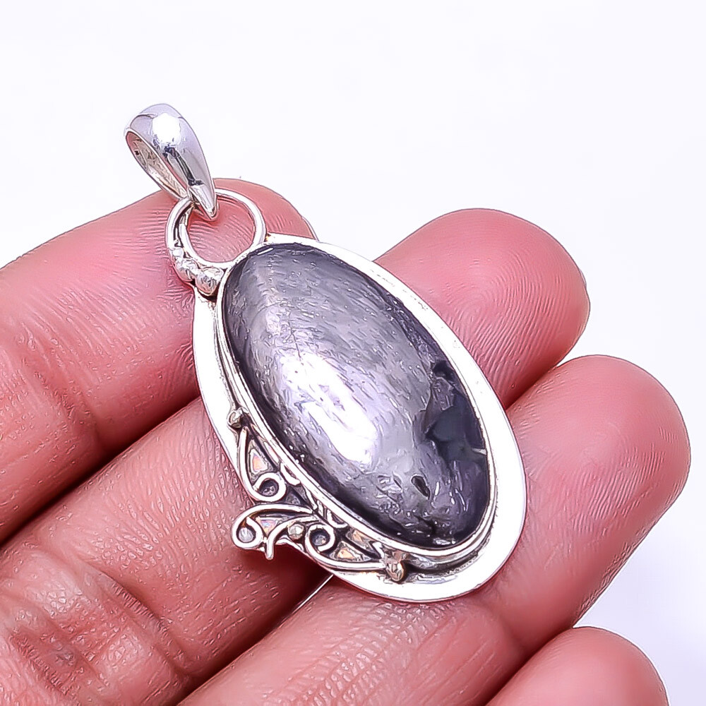 Hypersthene - Canada Designer Handmade 925 Sterling Silver Pendant 1.76