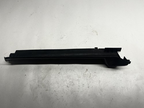 BMW 5 G30 530 i xDrive Kühlerhalter 2019 8632122