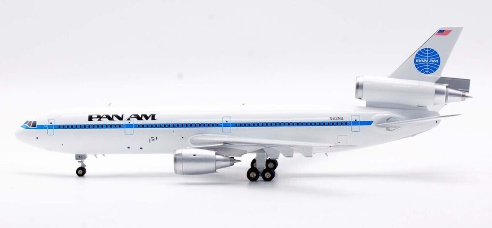 MCDONNELL DOUGLAS DC-10-10 PAN AM N62NA W/STAND - INFLIGHT 200