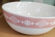 LENOX ~ Pink Eyelet SERVING BOWL 64 oz.  10 ~...