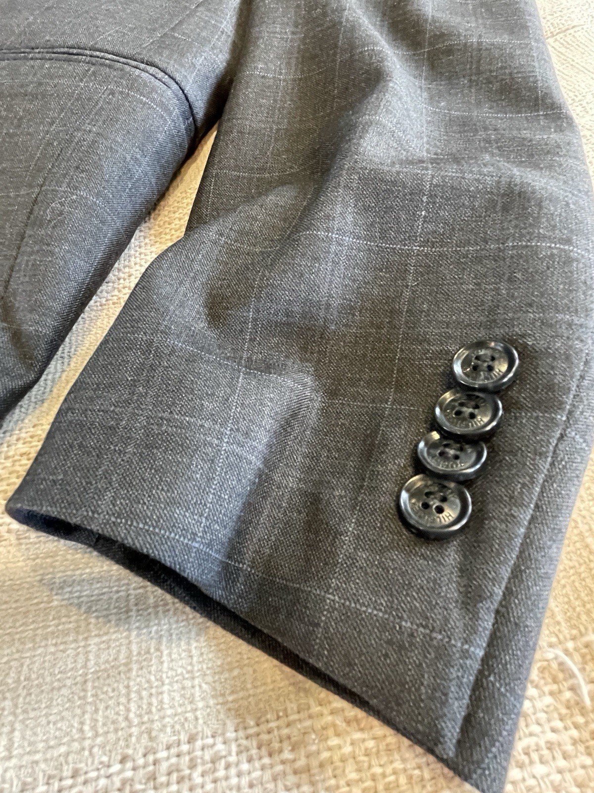 Tommy Hilfiger 2 Piece Suit Men’s 38S Pants 32x28 Charcoal Wool Blend thumbnail 2