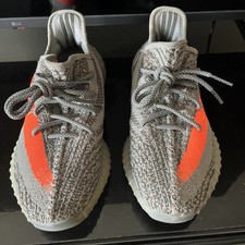 Size 9.5 - adidas Yeezy Boost 350 V2 Beluga