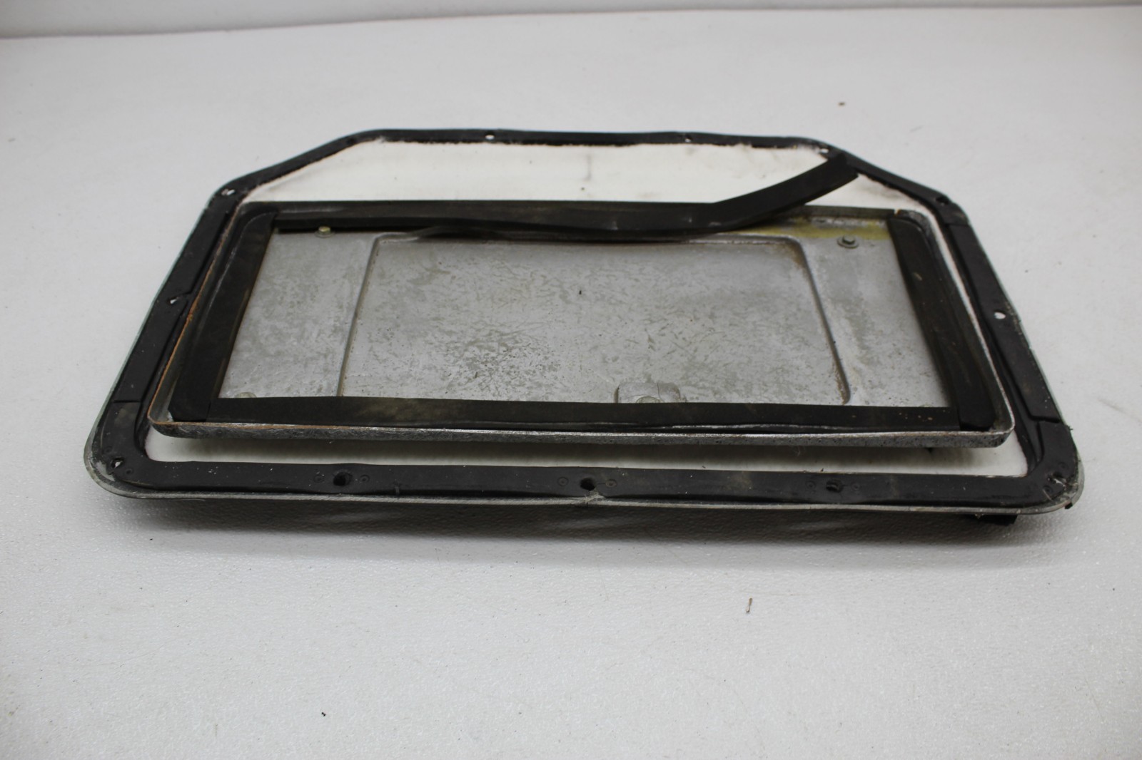 99-01 FERRARI 456 M REAR BACK TRANSMISSION TRUNK COVER ACCESS PANEL (SEE DESCP)