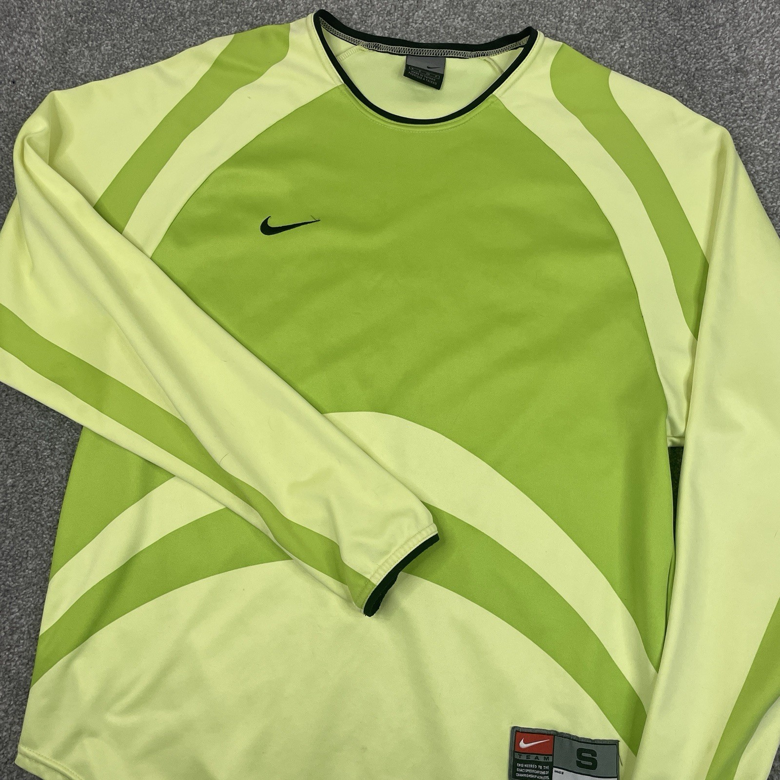 Vintage Nike 90s Football Shirt Soccer Jersey Yellow Green Size S Goalie Y2K
