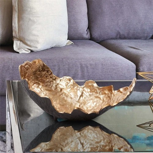 Elegant Hand-Cast Ebony and Gold Aluminum Canoe Tray - Picture 1 of 6