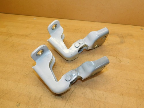 RENAULT TRAFIC VAUXHALL VIVARO 2014-1019 FRONT DOOR HINGES (FIT LEFT OR RIGHT) - Picture 3 of 3