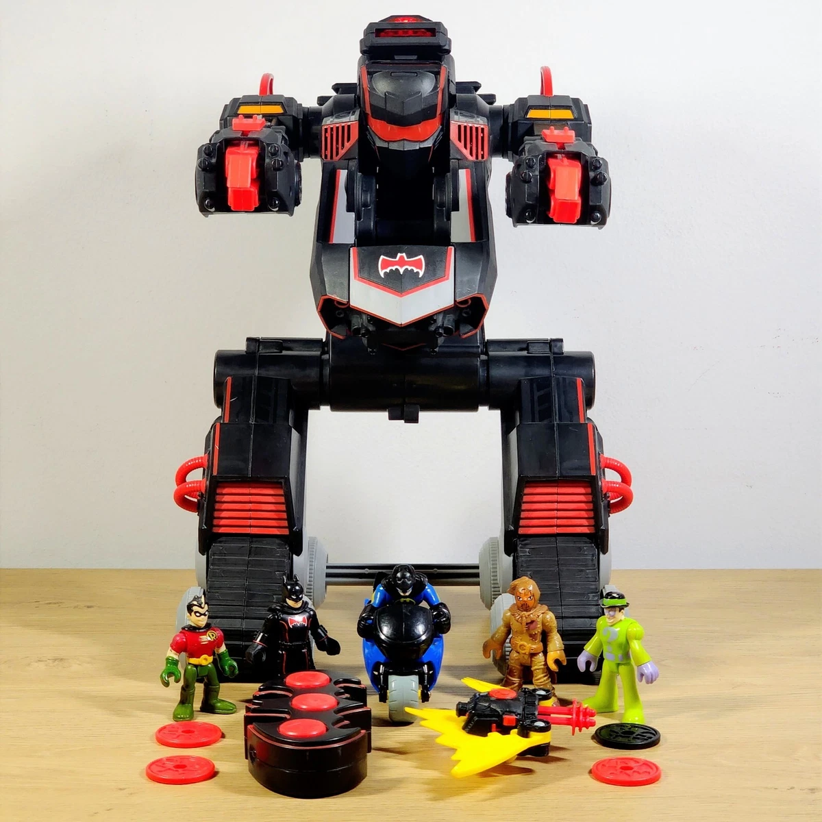 Imaginext Batbot Riddler Scarecrow Batman Robin Accessories