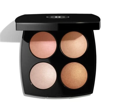 PALETA DE SOMBRAS DE OJOS E ILUMINADORES MULTIUSOS CHANEL JEUX DE LÜMIERES EDICIÓN LIMITADA  - Imagen 1 de 4