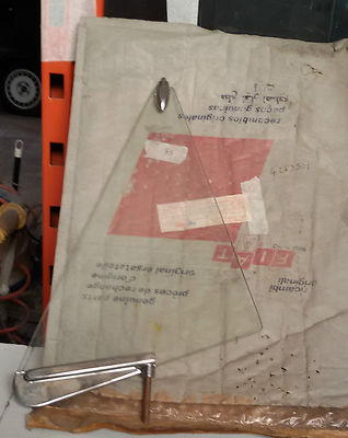 Fiat 4263501 glass left front deflector marked 1967 for 128