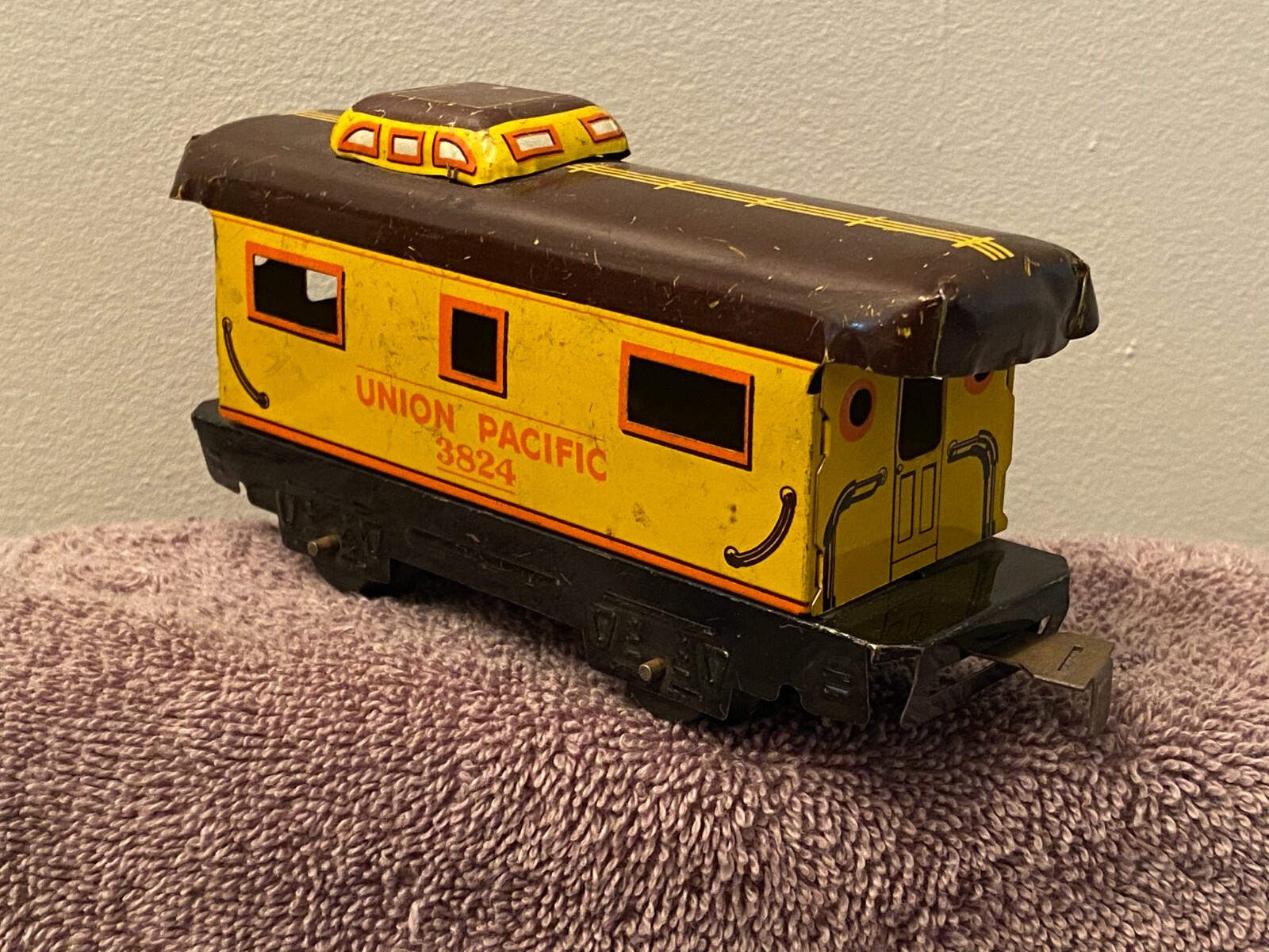 Picture 2 of 12