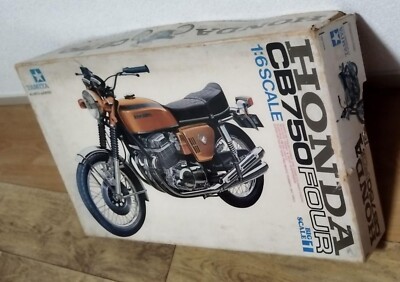 TAMIYA Honda Dream CB750 FOUR Big Scale 1/6 Bike Model Kit From