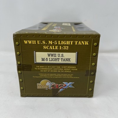 The Ultimate Soldier WW2 U.S. Army M-5 Stuart Light Tank 1:32