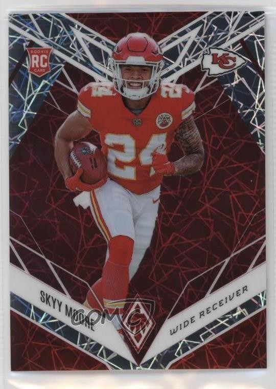 2022 Panini Phoenix Rookies Red Lazer 117/150 Skyy Moore #124 Rookie RC 0j7s