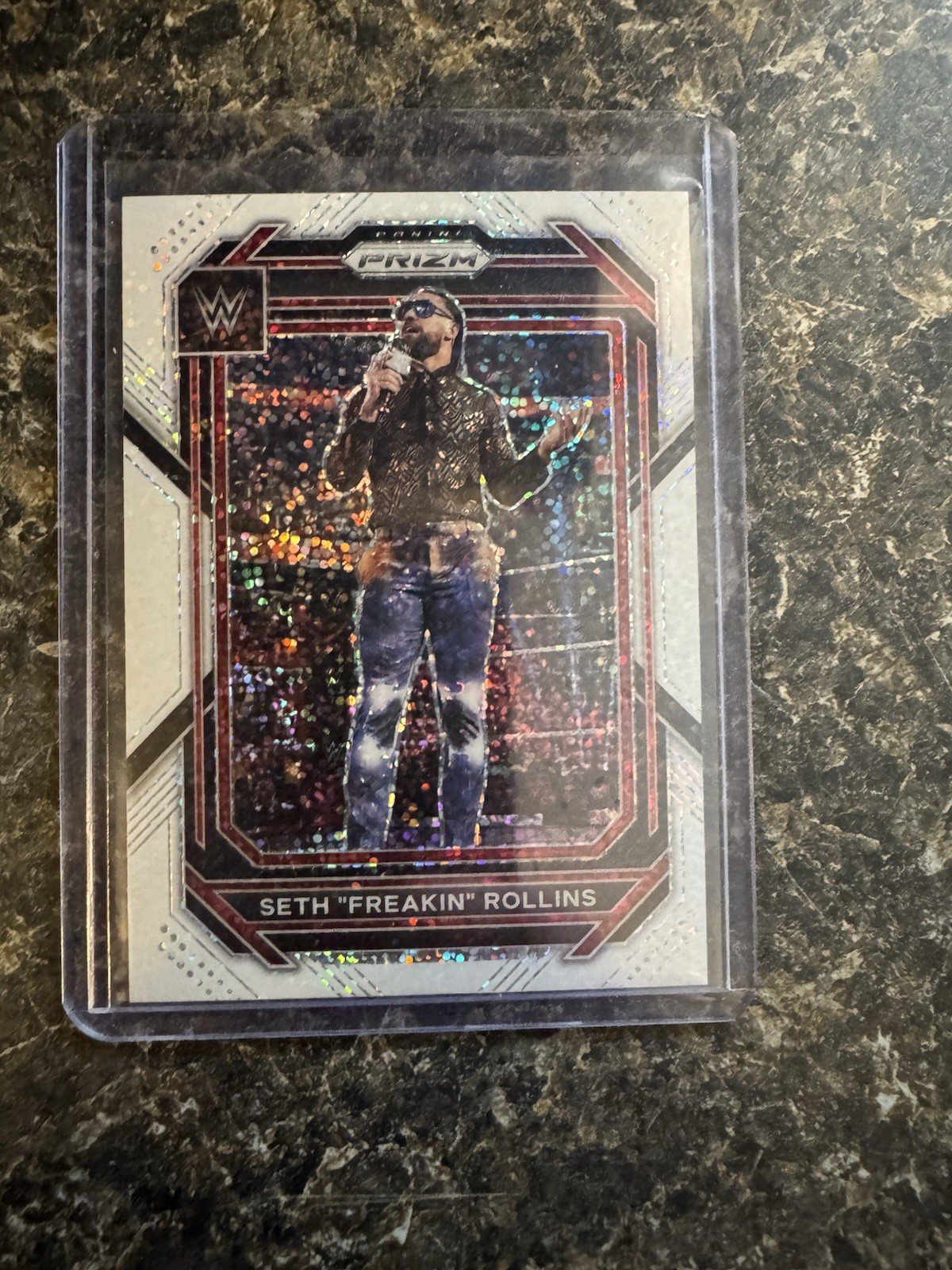 2023 Panini Prizm WWE Seth "Freakin" Rollins RAW White Sparkle #137 Wrestling