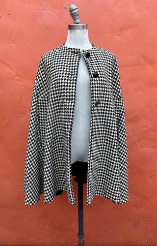 Vintage 1960s Black White Houndstooth Wool Cloak Cape MOD - Picture 3 of 4