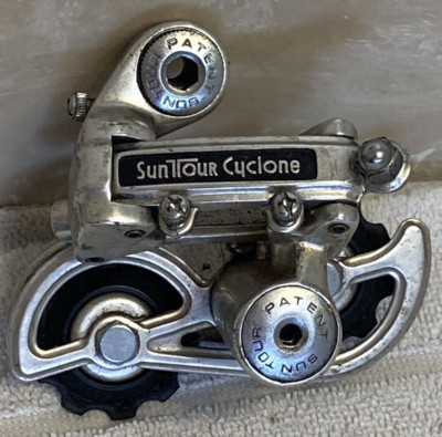 Dérailleur Avant Suntour Cyclone Pince-on – Vintage Japon, Argenté