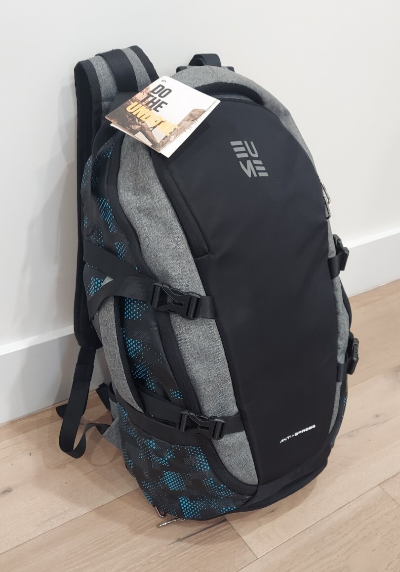 Brand New! EUME Move ANTI-STRESS Laptop Massager Backpack 22