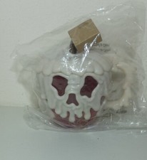 Disney Parks Exclusive Snow White Glow in Dar...