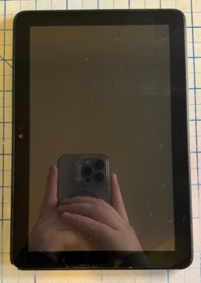 Amazon Fire HD 8 (10th Gen) K72LL4 Black 32GB 8in Tablet