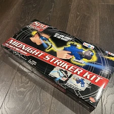 SPYGEAR MIDNIGHT STRIKER KIT VIPER BLASTER and NIGHT GOGGLES - Toys R Us - NEW