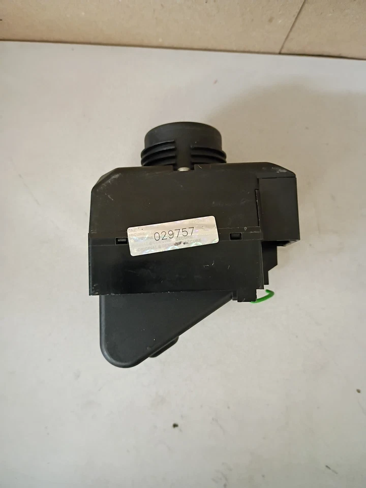 Módulo de interruptor de encendido OEM 1998-2003 Mercedes-Benz W210 E320 E430 2105450208 Foto 2 de 4