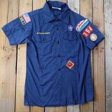 Boy Scouts of America Official Youth Uniform Shirt YOUTH MEDIUM Patches USA