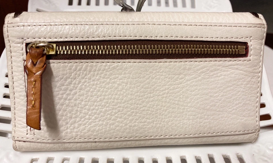 Органайзер бумажник большой клатч Dooney Bourke белый коричневый флорентийская кожа - Изображение 4 из 4