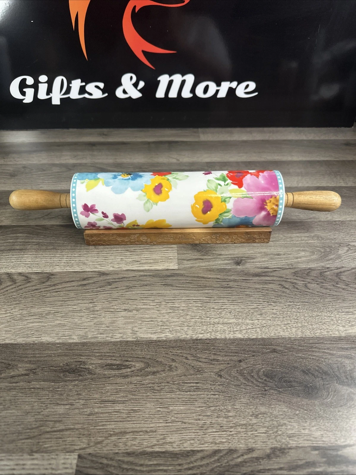 The Pioneer Woman Floral Ceramic Rolling Pin Wood Holder Stand Breezy Blossom